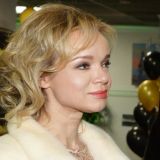 Плюнувшая в памятник Джигарханяна Цымбалюк-Романовская сделала громкое заявление