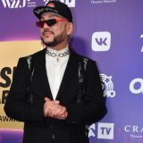 Киркоров угостил друзей своей сладкой шишечкой