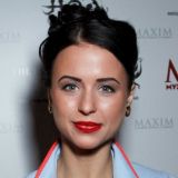 Невеста Прилучного: Карпович в белом платье заинтриговала сообщением о торжестве