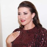 Жасмин поздравила читателей 