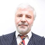 Сосо Павлиашвили поздравил читателей 