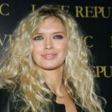 12-летнюю дочь Брежневой неподобающе нарядили