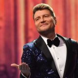 Одинокий Басков окружил вниманием дочку Волочковой