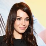 Бородатый брюнет и сын богатеньких родителей: что известно о тайном муже Дитковските