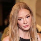 Ходченкова сбросила лифчик на пляже Ходченкова сбросила лифчик на пляже