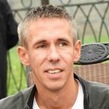 Кризис! Жену-нудистку изолировали от предпочитающего гей-утехи Панина