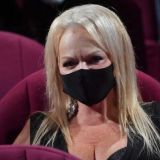 Стилист в пух и прах разнес внешний вид Долиной