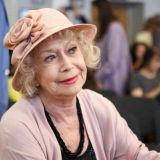 Была счастлива с мужем полвека и спасла сына от ухода из семьи: личная жизнь Немоляевой