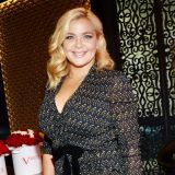 Прочитавшая стихотворение Пегова поразила поклонников своим талантом Прочитавшая стихотворение Пегова поразила поклонников своим талантом