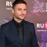 Никто не ожидал: Лазарев ошарашил появлением на публике со знаменитой спутницей