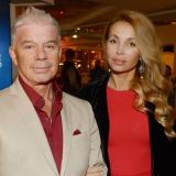 Поклонники восхитились трогательными фотографиями Газманова с женой