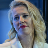 Собчак пристыдила Бородину за снимок прохожей