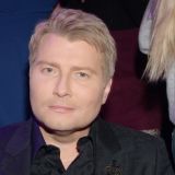 Кошку Николая Баскова поздравляют с появлением на свет потомства