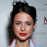 Брошенная Карпович молча глотает упреки: Как можно обижаться?