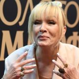 Живущая за границей Вайкуле продолжает работать в России