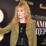 Пора выразить свое отношение: Пугачеву вызвали 