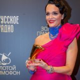 Певица Слава рассказала о пластической операции