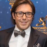 Как живет Малахов с женой