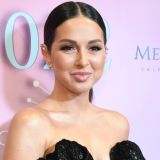 Косметолог рассказал о процедурах для красоты у Нюши