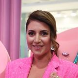 Певица Жасмин выселила детей из дома холодной осенью: Сукка