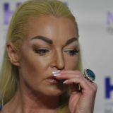 Волочкова приняла участие в показе мод