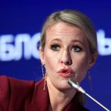 Баня, сад и тайная комната: патриотка Собчак провела экскурсию по новому особняку Баня, сад и тайная комната: патриотка Собчак провела экскурсию по новому особняку