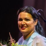 Врачи выписали Анну Нетребко из парижской больницы: озвучен диагноз