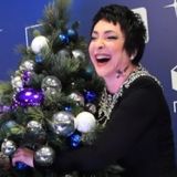 Лолита поздравила читателей 