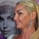 Волочкова сообщила о поломке самолета на Мальдивах Волочкова сообщила о поломке самолета на Мальдивах