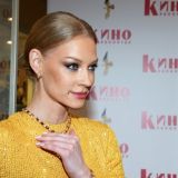 Слезы и море цветов: ушла Светлана Ходченкова