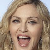 Особняк Мадонны под вывеской HOLLYWOOD выставлен на продажу