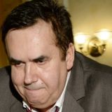 Садальского вывезли в инвалидном кресле