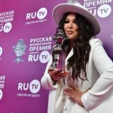 Уже отмечает: Дубцова купила сыну квартиру в Москве