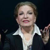 Людмила Максакова предстала перед зрителями с пятнами на лице