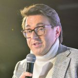 Резко исхудавшего Малахова заменили в кресле ведущего