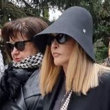 Диабет прогрессирует: подробности состояния насквозь больной 74-летней Пугачевой