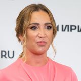 Ольгу Бузову раскритиковали за исполнение хита Ильи Лагутенко