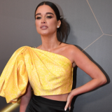 Не может уйти? Связанной обязанностями с шоу 