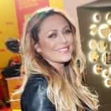 Повзрослевшая дочь Началовой тихо уехала из России: известна причина