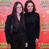 Актриса Волкова не успевает думать о браке из-за занятости на сцене Актриса Волкова не успевает думать о браке из-за занятости на сцене