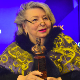 Тарасова вдохновилась примером Костомарова и планирует встать на ноги