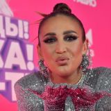 Бузова и Седокова не поделили гримерку: за конфликтом наблюдает вся страна