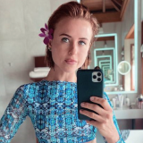 Появление Мирославы Карпович с младенцем на руках стало сенсацией