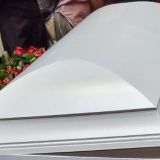 Перед закрытием крышки гроба в руку покойной Заворотнюк вложили важный документ 