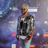 В окружении Киркорова отреагировали на решение певца  отправить детей учиться за границу