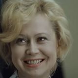 ТЕСТ: выберите название фильма СССР по кадру с блондинкой