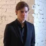 Раскрыта личность новой избранницы 29-летнего Павла Табакова