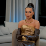 Разведенку Лерчек сняли во время утех с женатым певцом: Подходит больше, чем бывший