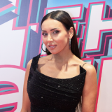 Алсу намерена делить имущество с Абрамовым на международном уровне