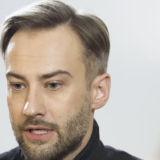 Жена Шепелева показала, где проведет следующее лето сын Фриске: Убогий сарай